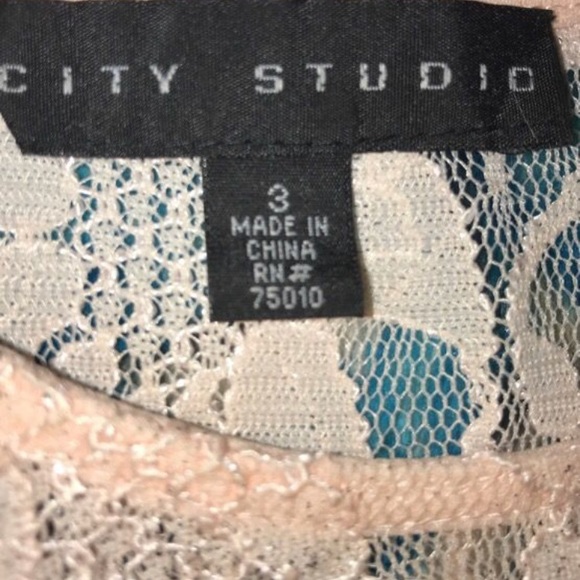 Dress - Picture 4 of 8